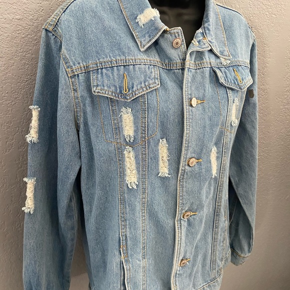 Divided RESIST Distressed Denim Jacket - Picture 4 of 7